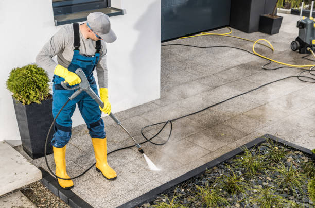 Best Pressure Washing Services for Businesses  in Aloha, OR